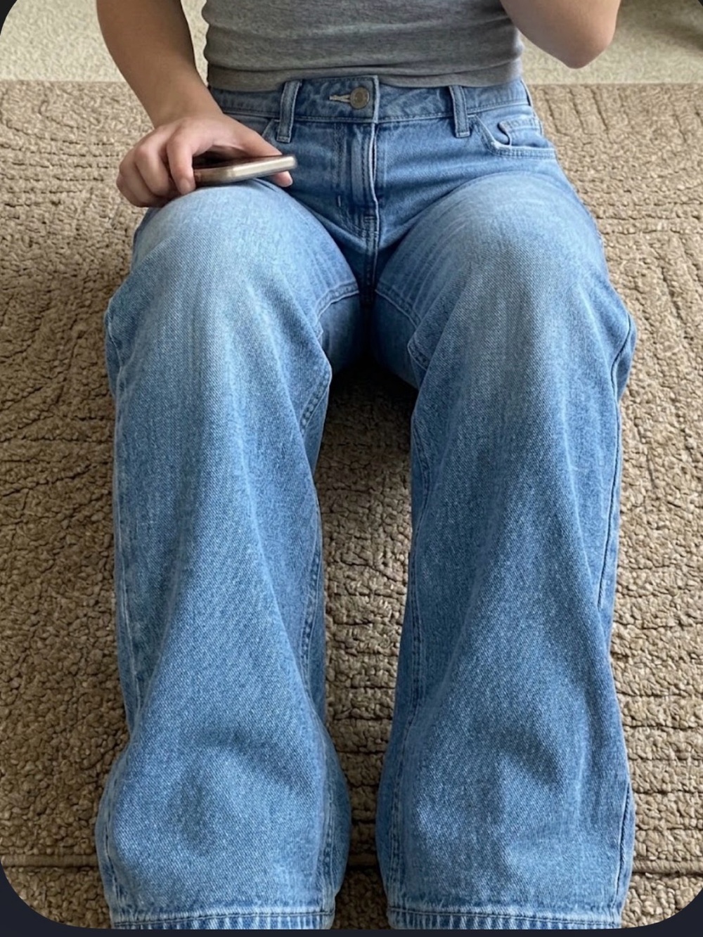 Hollister unisex Medium Blue Relaxed Straight Jeans Size 26 regular.